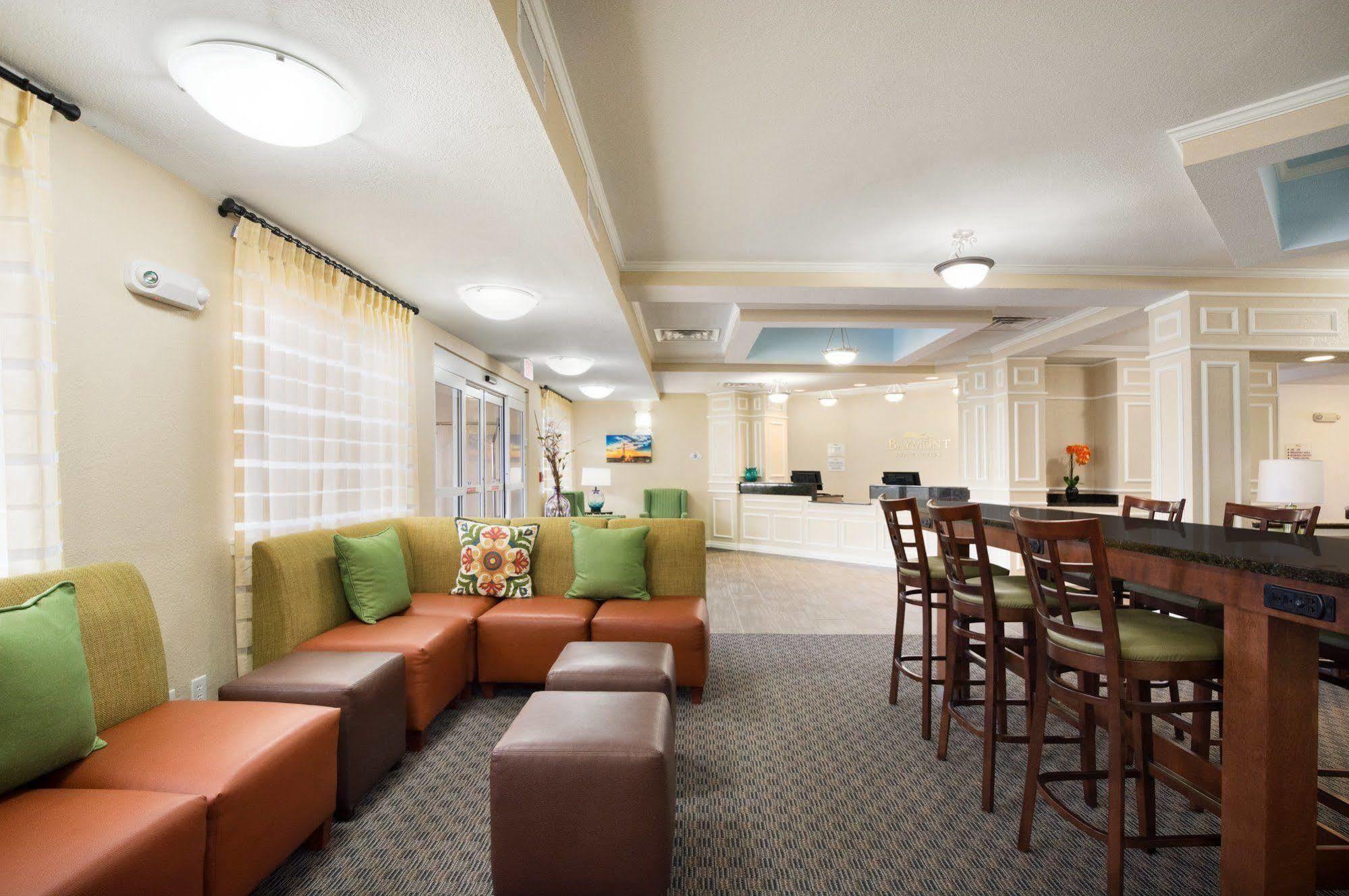 Baymont Inn & Suites By Wyndham Odessa Exterior photo
